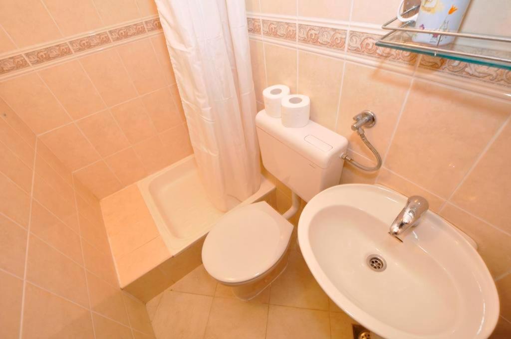 Apartmani More Дрвеник Екстериор снимка